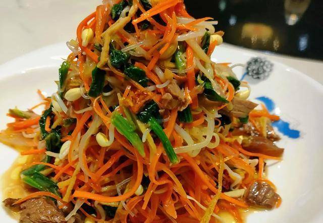 第二个天水酒碟除了内蒙和新疆估计没谁比甘肃人更爱羊肉了,除了烧烤