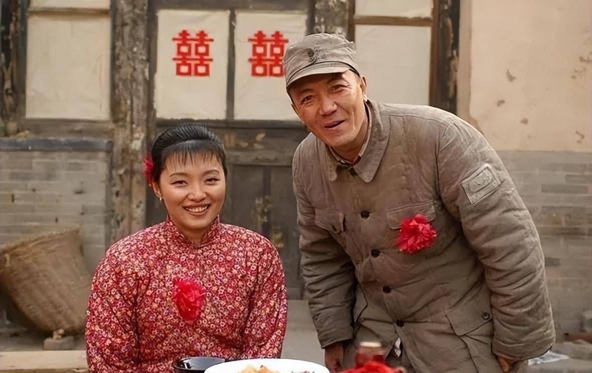 亮剑已播出了17年,7位演员现状天差地别,除了李云龙你最喜欢谁_童蕾