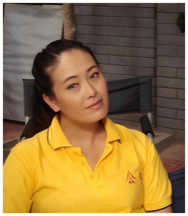 演员贾妮分手后嫁好兄弟真爱始终