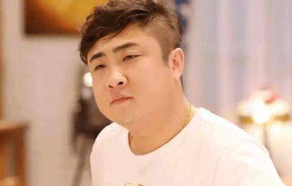 结语乔杉出道这么多年,一直凭借着自己的实力说话,在他的作品当中就