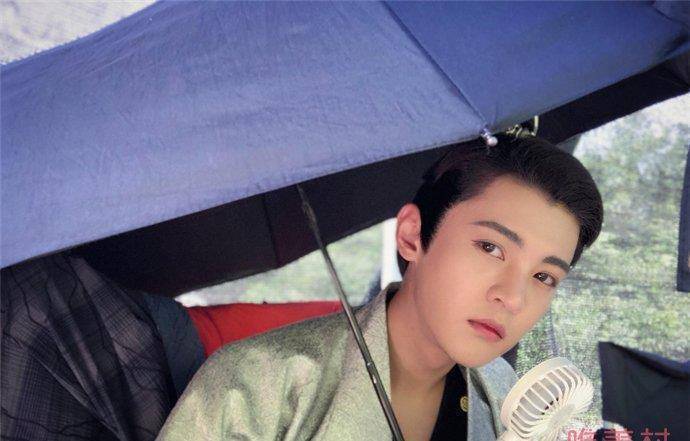 原创周骏超女朋友是谁出道多年零绯闻真实年龄多少引热议