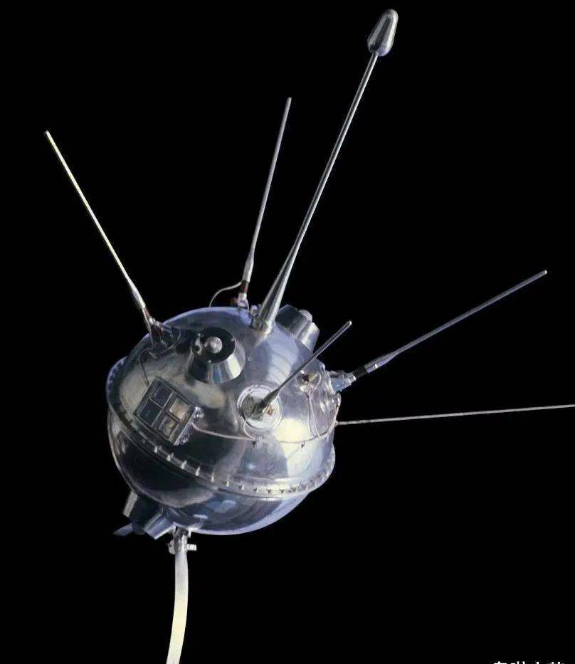 第一次绕月飞行"日出"号航天员纪念邮票最后,宇航员必须在飞行前节食