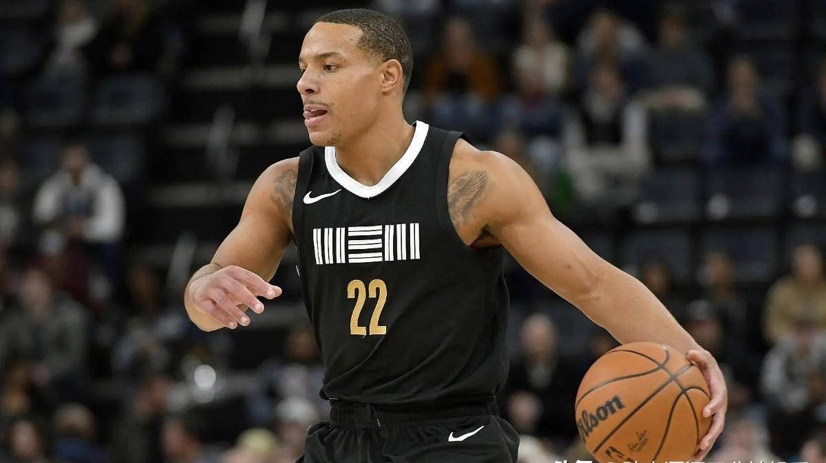 灰熊最贵球星!他已连续缺阵29场_比赛_莫兰特_贝恩