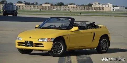 被称为"迷你版nsx"的本田beat搭载了排量为656cc的e07a引擎,最大马力