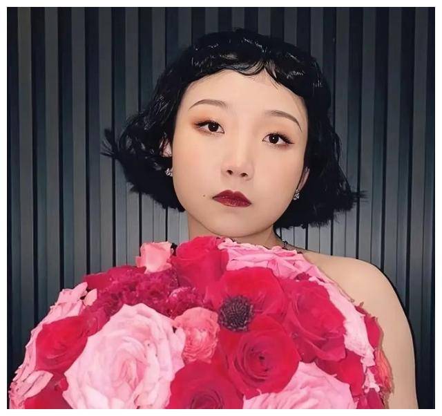 原创凤与行赵丽颖vs辣目洋子演技之差扑朔迷离