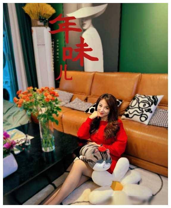 无论时间如何变迁,每个人都有属于自己的光芒时刻,就像这几位女子主持