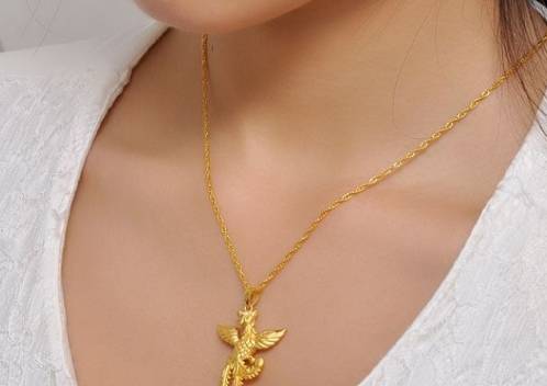 原创女人买黄金首饰这3款不要犯糊涂可能会让你吃哑巴亏