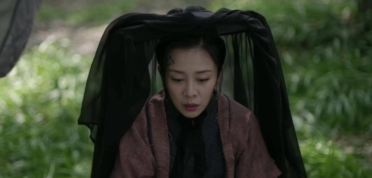 看到这里的时候,有些读者都忍不住同情曹锦绣,可随