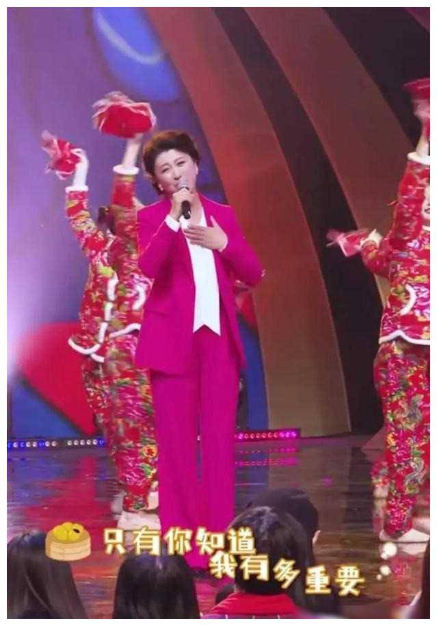 国家一级演员闫学晶曾亲手拔掉父亲氧气管,今与二婚老公很幸福_舞台