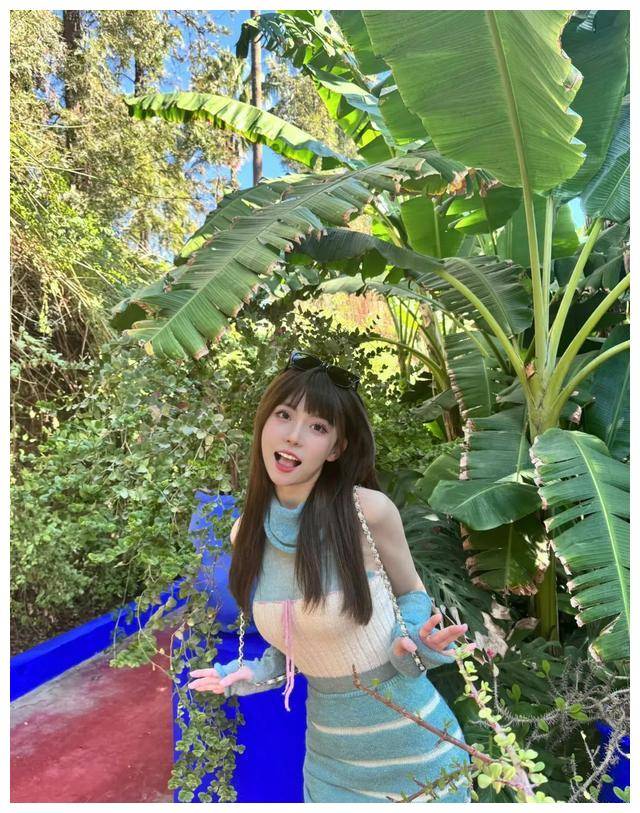 周淑怡深v照片曝光网友疯狂围观人气直播间爆满