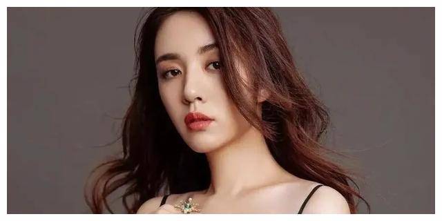 王晓晨,荧幕女王,胡歌,张嘉译竞相追随!期待再续前缘.