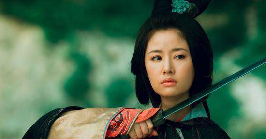 三国五大美女,貂蝉排在第三,第一曾让曹操不思朝政_甄宓_小乔_因为