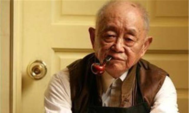 黄永玉教授满街走大师多如狗