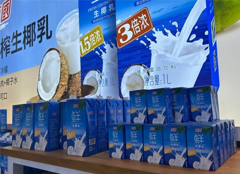 南国食品糖酒会上惊艳亮相椰子美味俘获全球味蕾