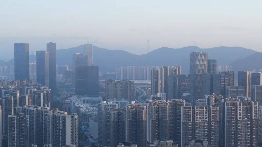 深圳龙华臻著雅居开发商售楼处电话