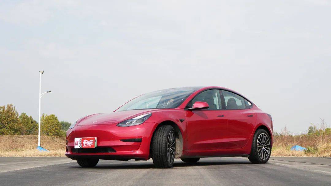 三款235/45 r18轮胎对比_搜狐汽车_搜狐网