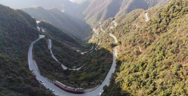 原创安徽最狂野的自驾公路没有围栏常有落石比皖南川藏线更值得去