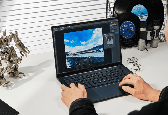 14寸轻薄本对比同为6k价位高人气本华为华硕谁更值得入手