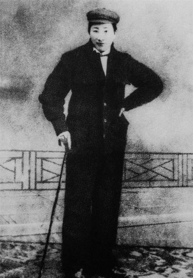 秋瑾起义前遭丈夫家暴遇害两年后丈夫抑郁而终子女皆成才