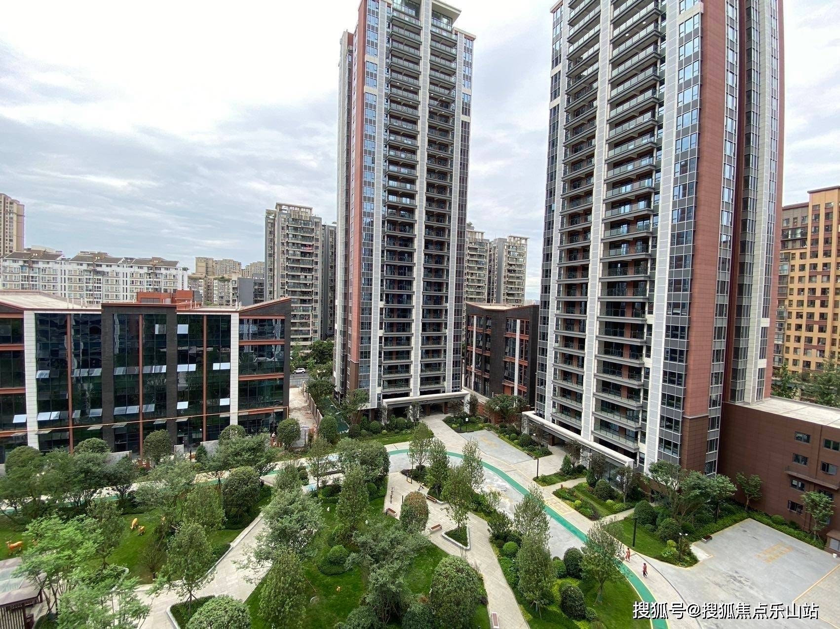 成都新房鹭岛金沙壹品楼盘资料鹭岛金沙壹品在售户型鹭岛金沙壹品售楼