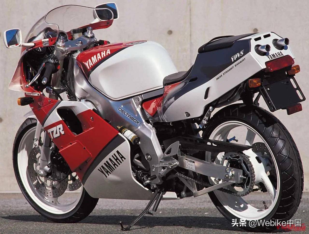 【1989 雅马哈 tzr250】■车重136k(干燥重量) 水冷二冲程并列双缸