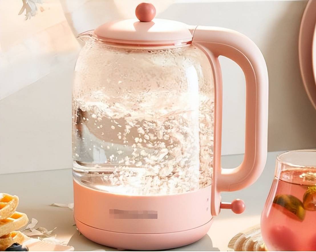 电烧水壶烧水好吗规避四大致癌禁忌风险