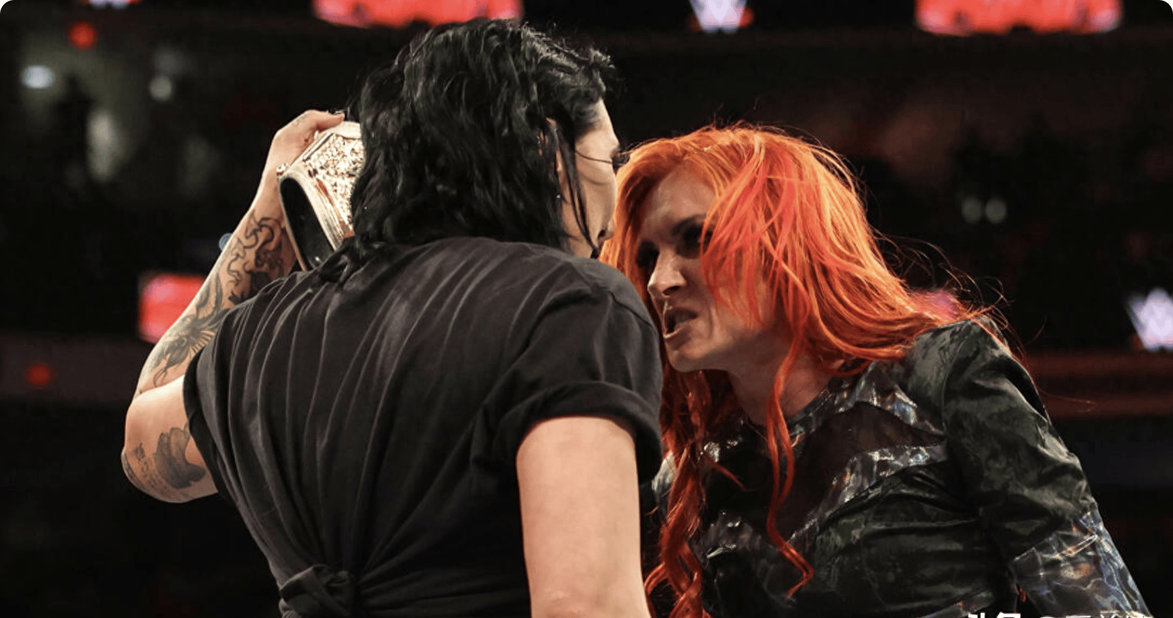 原创raw杰遭血统攻击被科迪救助科迪与海曼达成协议本周直面罗曼