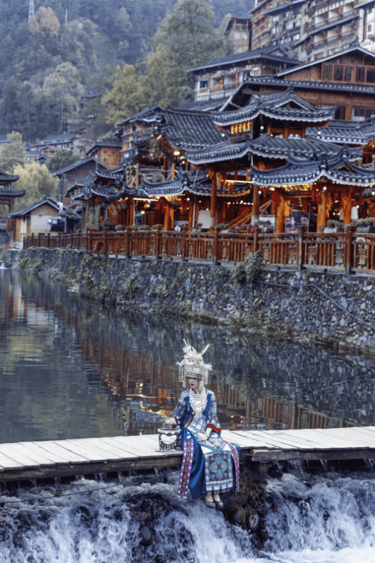 贵州荔波小七孔5天4晚报团行程黄果树瀑布旅游五日游详细费用