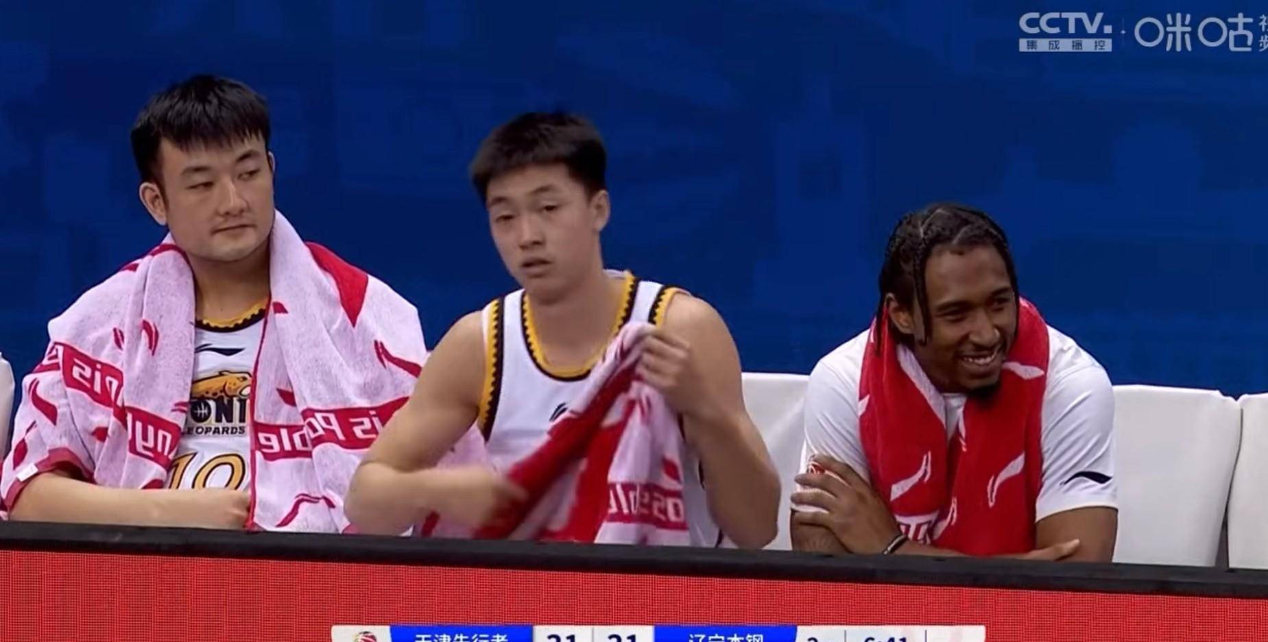 原创辽篮客场艰难取胜弗格状态回暖虽手感低迷可关键球还是靠继伟