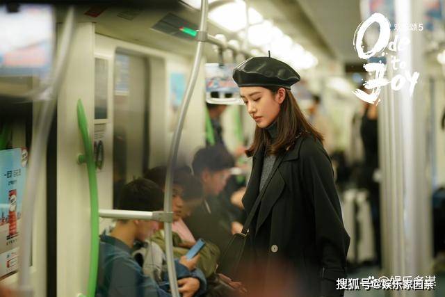 原创欢乐颂5结局朱喆出国进修学会八国语言升职副总嫁财阀富二代