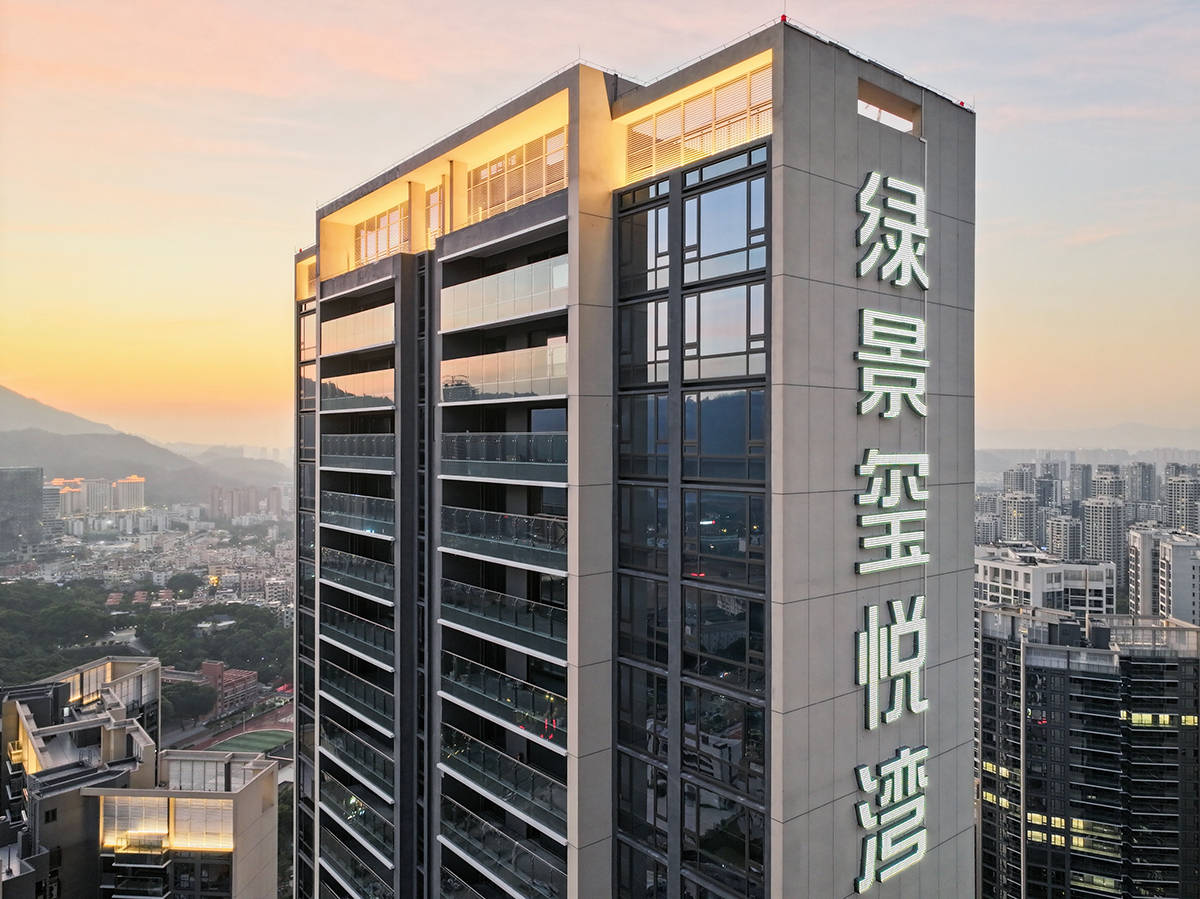 绿景玺悦湾坐落于珠海南湾富人区的标杆豪宅
