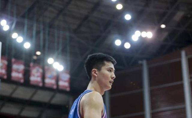 原创原创汕大杜兰特闪耀cba李春江曾特别照顾他大公子也比不上