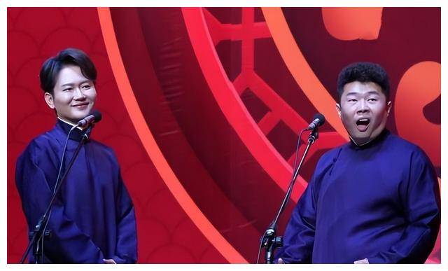 原创德云社孟鹤堂深夜发文晒照引热议网友赞其谋生方式独特