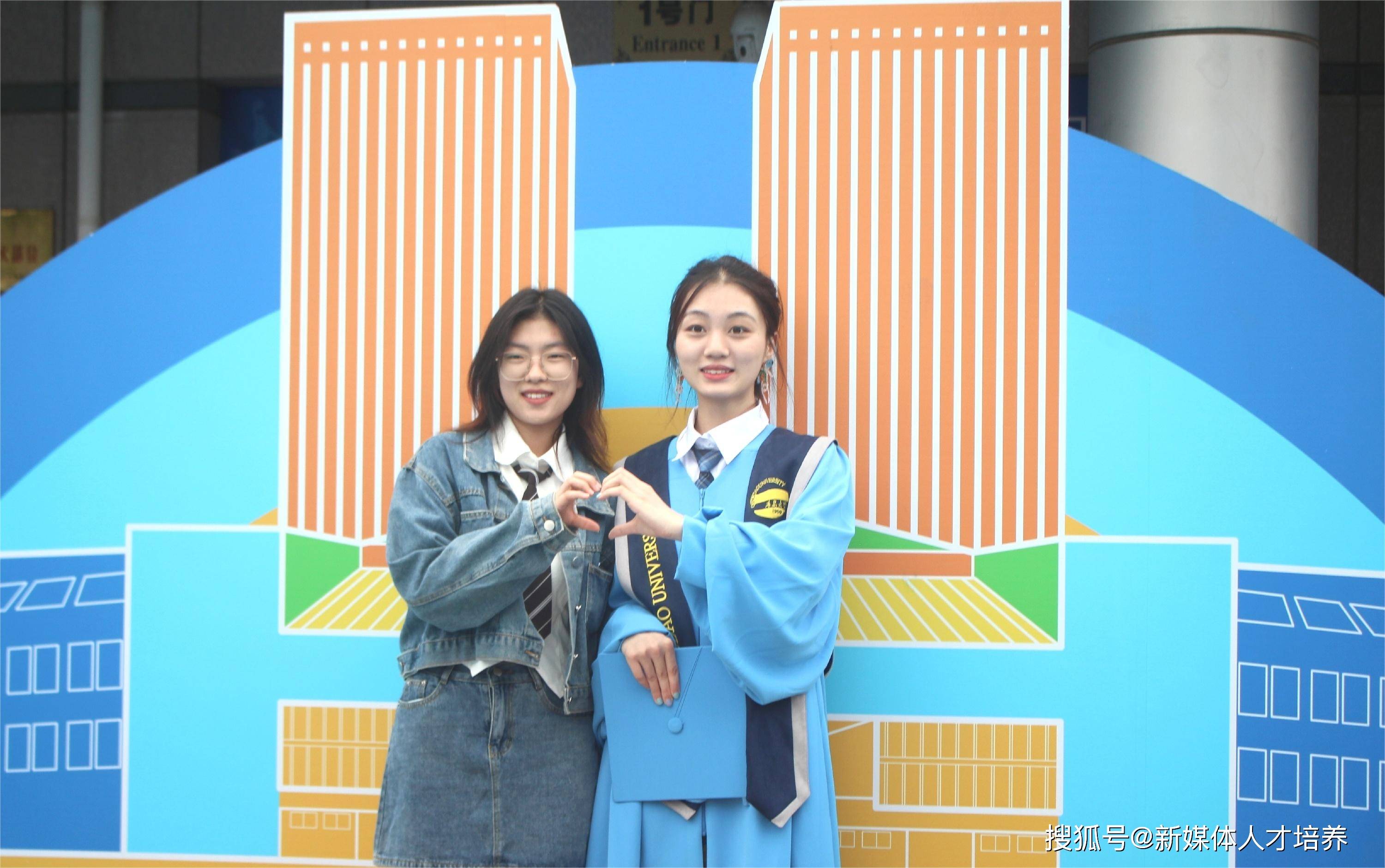 无限可能梦想不止青岛大学新媒体班携手你开启新媒体之旅