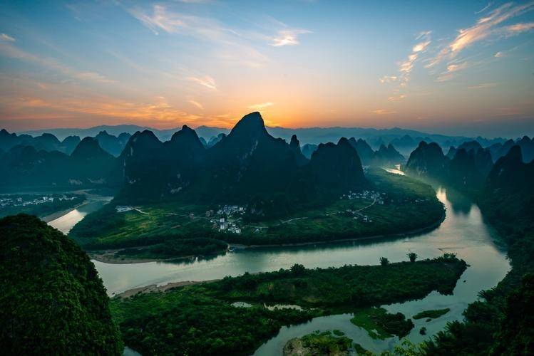 福建到广西旅游团多少钱一家三口去桂林阳朔5天需要多少钱