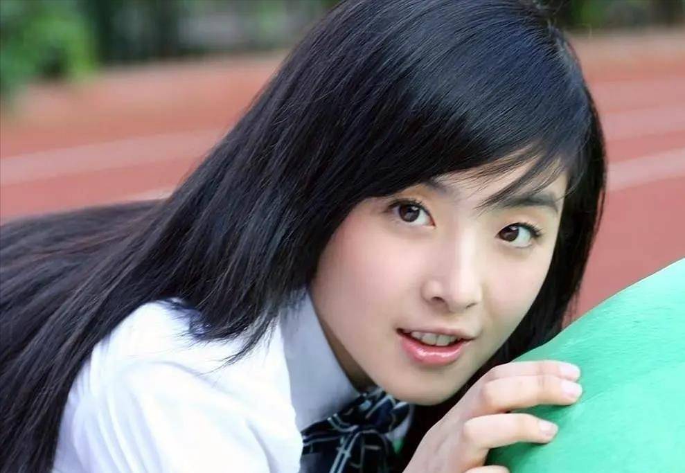 娱乐圈四大"过气"女明星,有人被唾弃,有人隐退嫁"丑男"_吴莫愁_杨雪