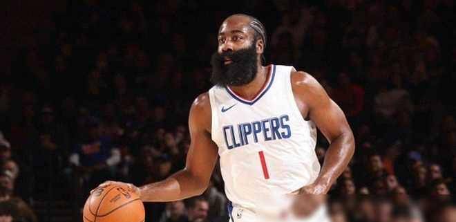 nba常规赛快船老鹰激战哈登复出却陷低迷卡皇封盖成亮点