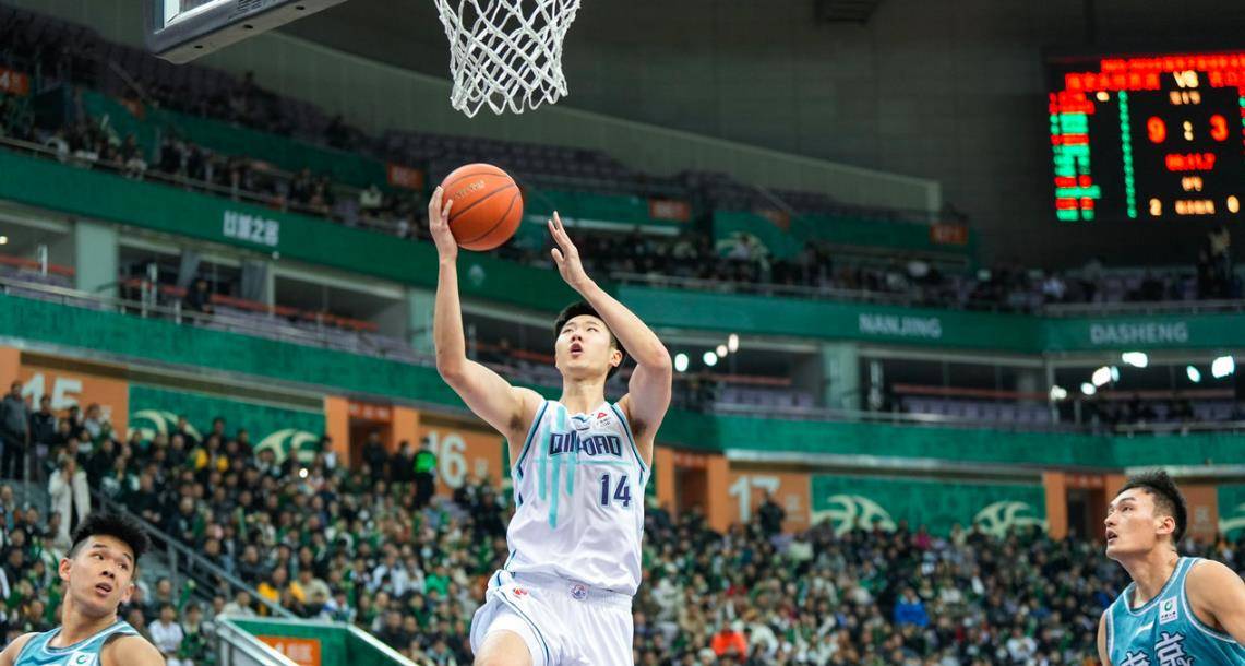 同曦犯下大错输给自己 地方队落选者狂砍30分造逆转_青岛_刘东_杨瀚森