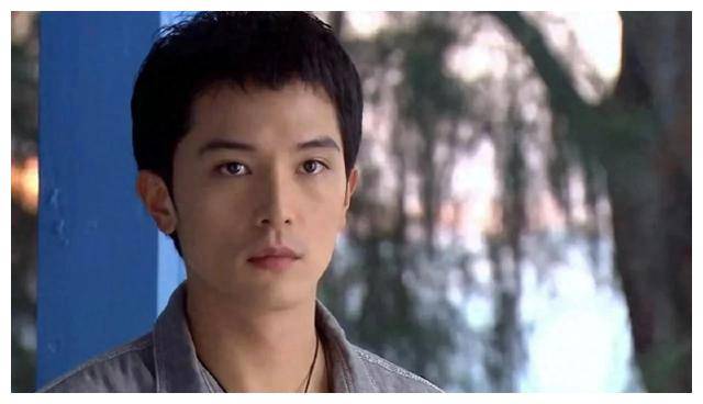 邱泽的绚丽盛世容颜究竟璀璨于何时与我一同探寻