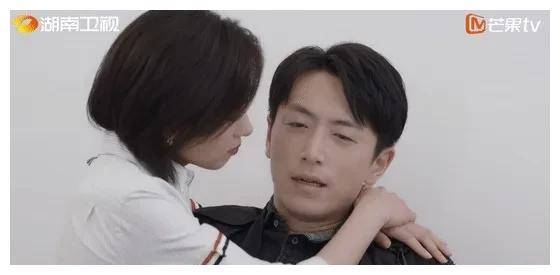 男演员争相亮相赛道白客雷佳音郭京飞脸谱主演大戏