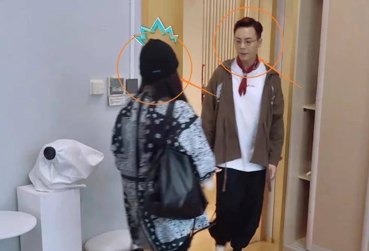 原创原创台妹钓男记喊陈伟霆爸爸大撩范丞丞被说不守女德