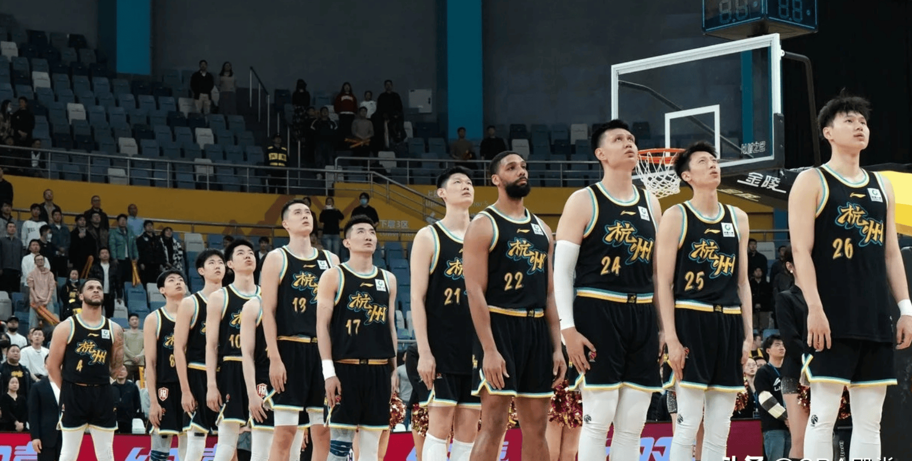 裁沃顿不再引援广厦完全体集结全力备战季后赛