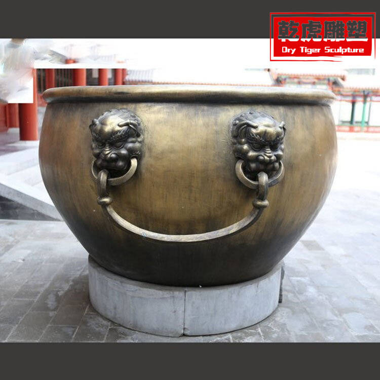 民宿铜缸雕塑