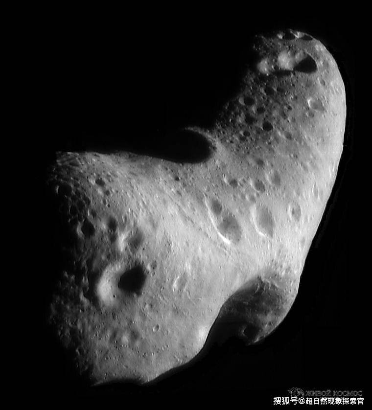 他们名字中的字母"m"意思是"金属".它们都含有高浓度的相似化学元素.