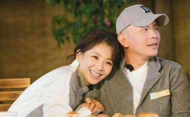 原创刘涛王珂相守十年冬天雪中拥吻现实版偶像剧为爱坚守