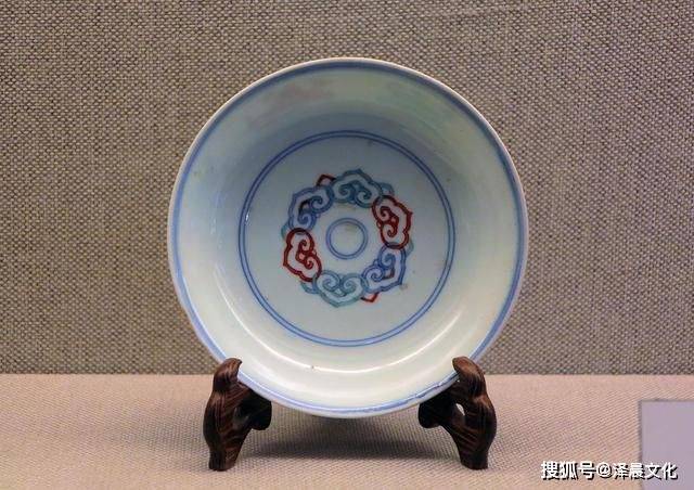 清三代斗彩瓷器真品图片和鉴赏技巧