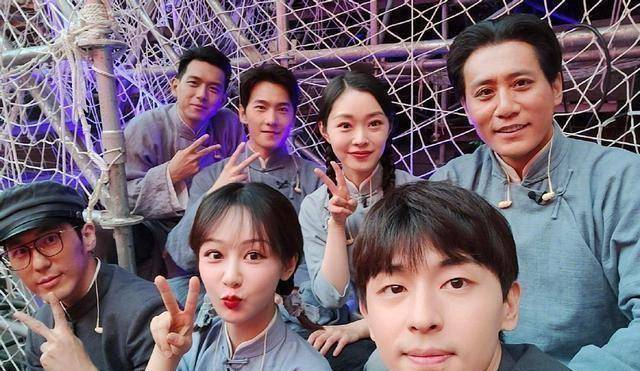 原创"四小花旦"杨紫和李现的瓜_朋友_毕业_恋情