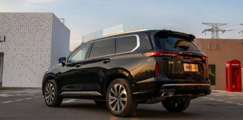 真要"扳倒"汉兰达?大六座带23个音响 全地形四驱,2.