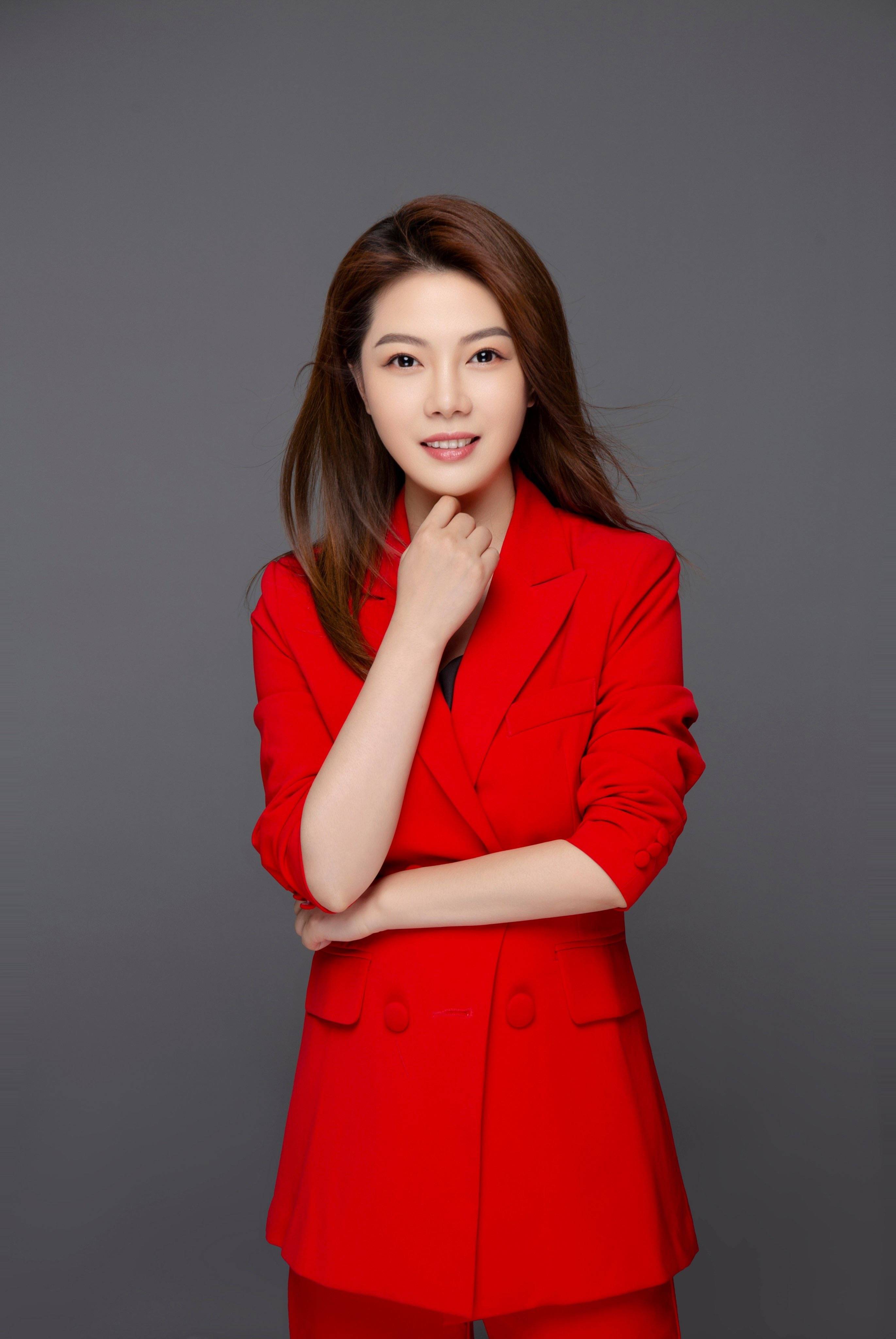 刘美妍:超级演说家明星选拔赛导师,演说改变命运,演说点燃未来_团队