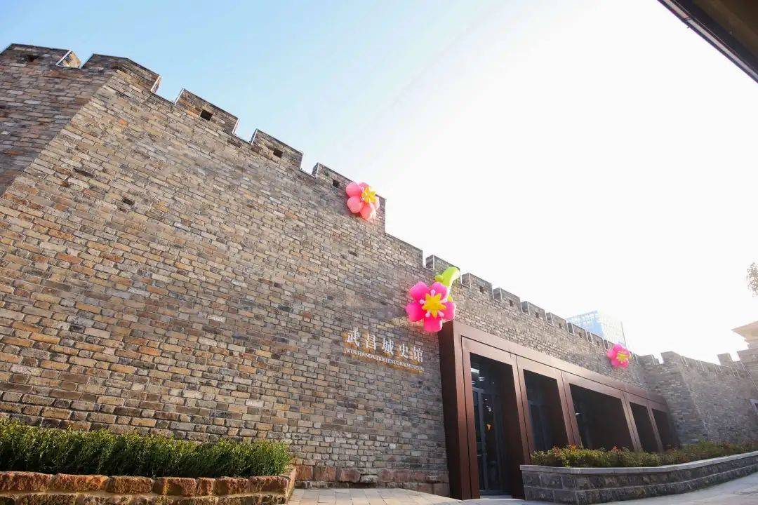 武汉又一新地标上线,百年建筑上新了昙华林三期开街_武昌_历史_古城